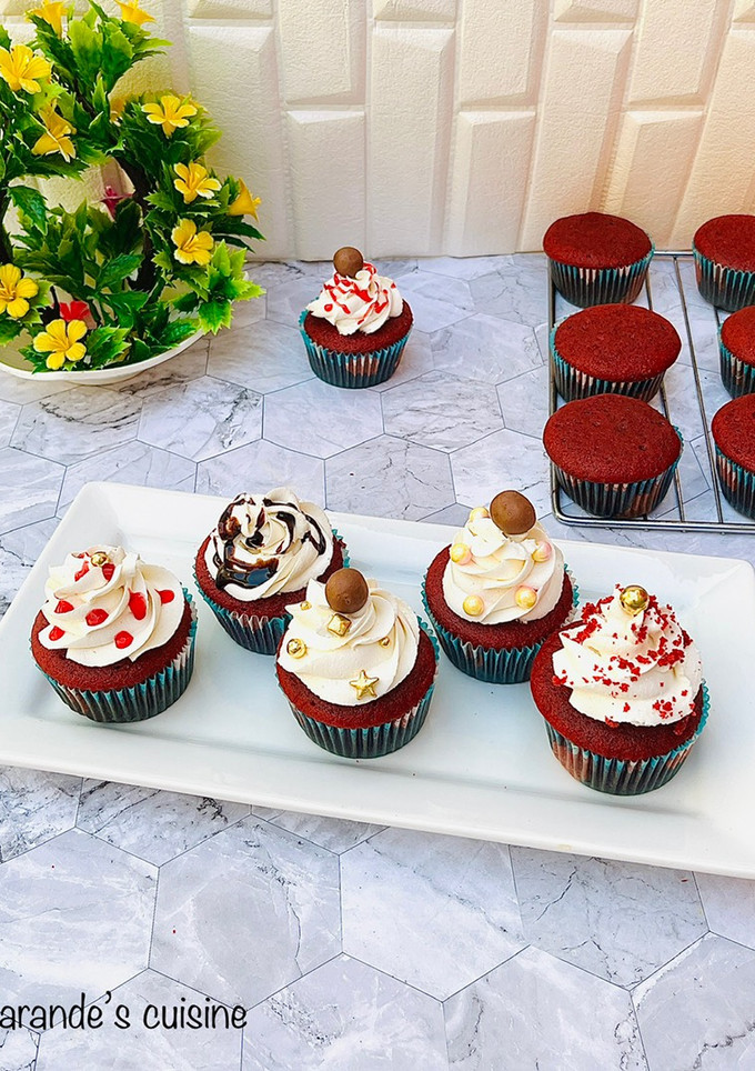 A picture of Red velvet cake(RVC).
