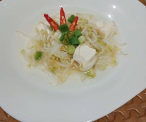 Mudahnya Membuat Soup toge tahu putih Praktis Enak