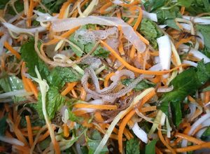 Hình của món Gỏi sứa hoa chuối.