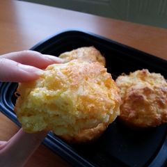 A picture of Really cheesy cheese muffins.