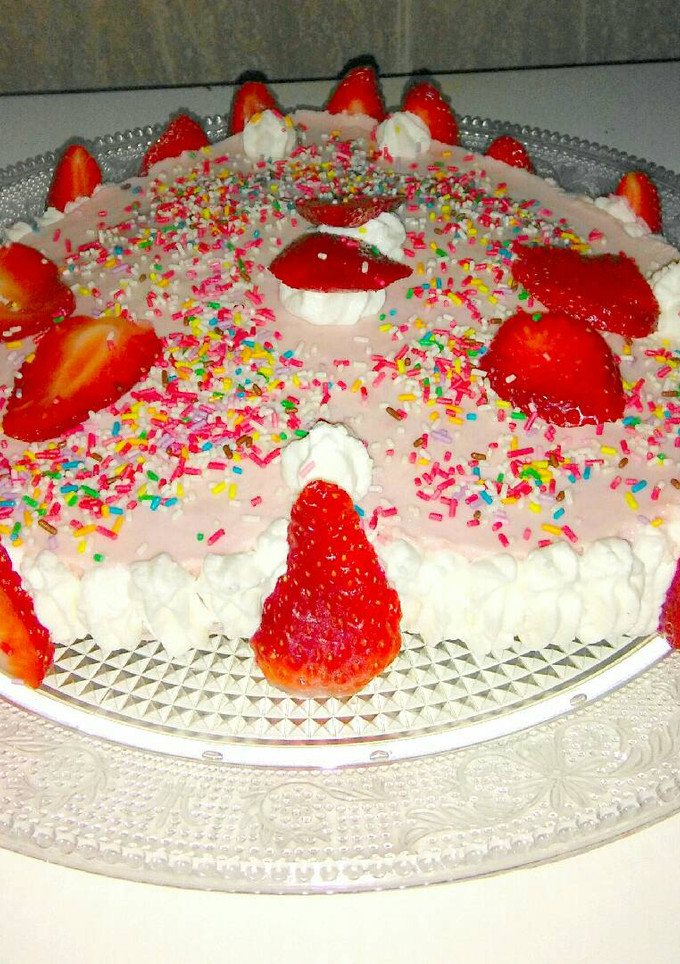 Una foto de Tarta mousse de fresa