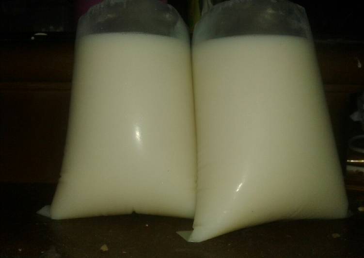 Langkah Mudah untuk Menyiapkan Susu kedelai home made, Menggugah Selera