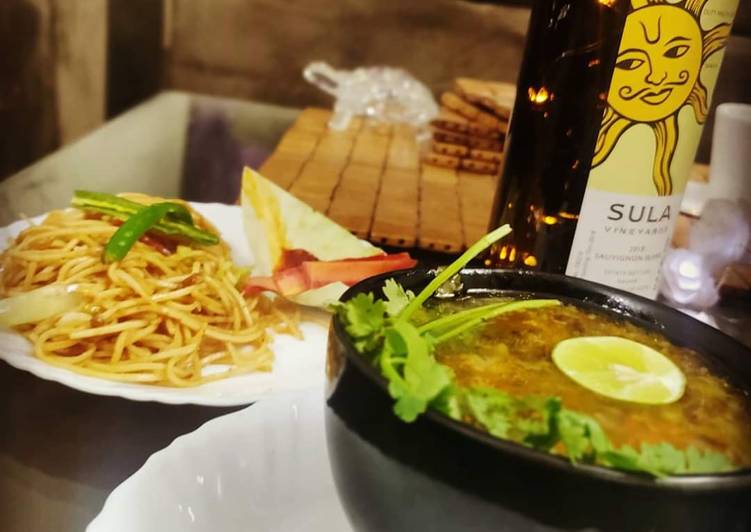 Lemon Coriander Soup and Chilli Garlic Noodles Restaurant Style