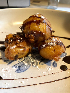 A picture of EASY Deep fried cheesecake bites.