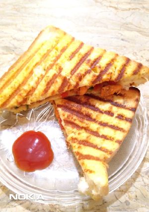A picture of Grilled Sandwiches.