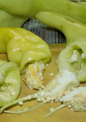 Una foto de Ajíes en vinagre caseros
