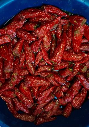 लाल मिर्च का आचार रेसिपी मुख्य फोटो