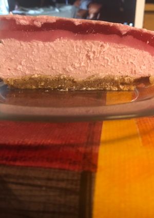 Foto principal de Tarta de Mousse de fresa y yogurt (Mambo/Thermomix)