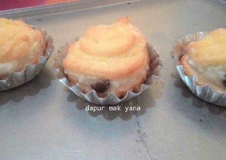 Vla Susu Kismis (Tanpa Telur)