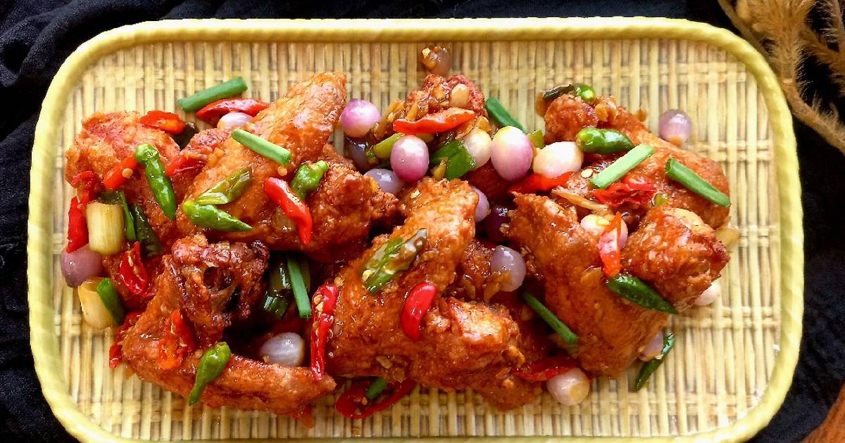 Resep Sayap Ayam Goreng Oseng Bawang Oleh Andy Cookpad