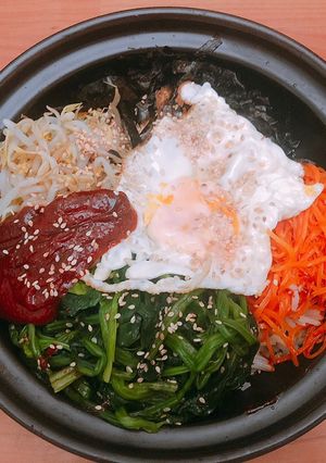 Hình của món Cơm trộn.