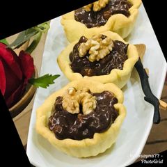 Whosayna’s Chocolate Walnut Tartlets A picture of Whosayna’s Chocolate Walnut Tartlets.