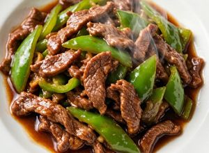Foto de Carne bovina com pimentão (refogado chinês rápido, 15 min)