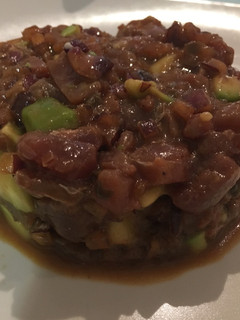 Una foto de Tartar de atún