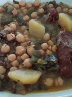 Una foto de Lentejas con garbanzos