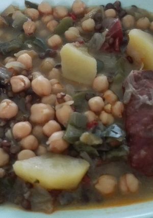 Foto principal de Lentejas con garbanzos
