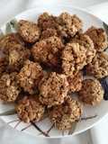 Biscottini ai fiocchi d' avena e nocciole (senza farina)