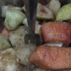 A picture of Fruit chaat.