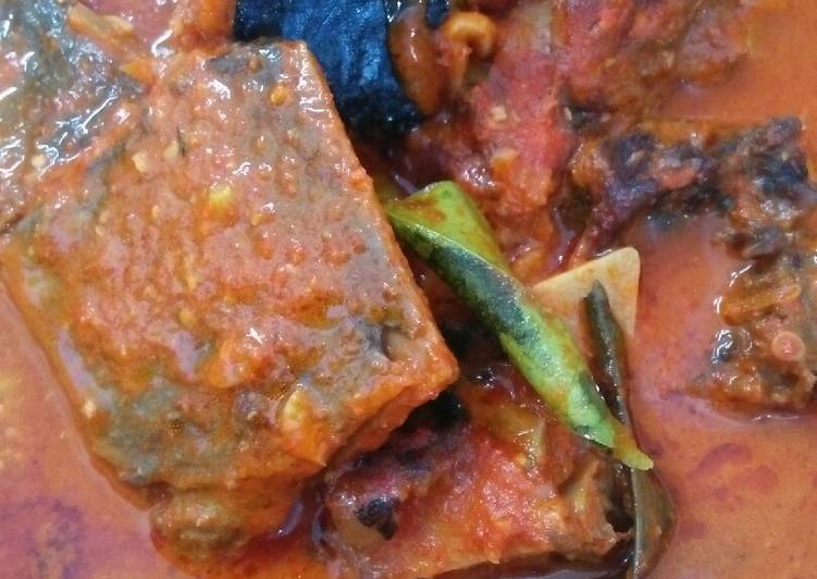 Cara membuat Asam Padeh Kapalo Ikan yang lezat dan Mudah Dibuat