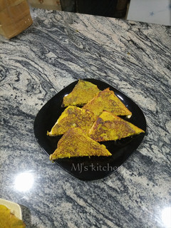 A picture of Rava & mix mango veg toast.