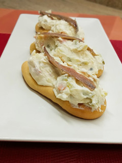 Una foto de Rosquillas o barquetas para marineras