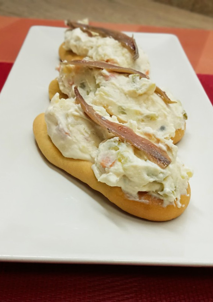 Una foto de Rosquillas o barquetas para marineras