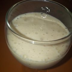 A picture of Banana smoothie (Xubeedat Cuisine).
