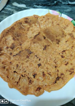 A picture of Liquid Dough Paratha.