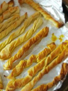 A picture of Milky bread sticks.