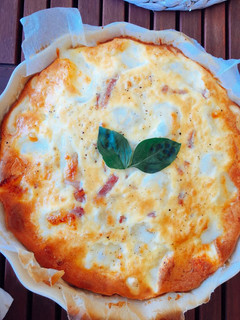 Una foto de Quiche con mucho queso