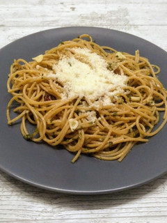 Una foto de Spaghetti aglio, olio e peperoncino