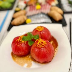 Chilled tomato with balsamic vinegar dressing - super easy, refreshing and healthy 🍅😋 A picture of Chilled tomato with balsamic vinegar dressing - super easy, refreshing and healthy 🍅😋.