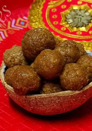 নারকেল নাড়ু (narkel naru recipe in Bengali) রেসিপির প্রধান ছবি