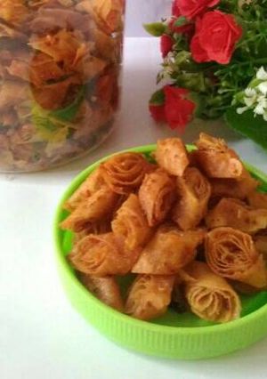Foto resep Lumpia Kriuk Gurih Pedas #Bandung_RecookNovaliaRika