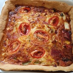 A picture of Cabbage & ham flan.