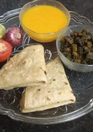 A picture of Masala Bhindi Okra.