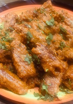 A picture of Seekh kabab ka salan.