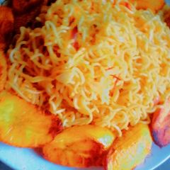 A picture of Yummy Noodles with plantain.