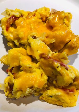 A picture of Roasted Red Pepper Scrambled Eggs 🍳.