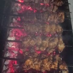 A picture of Uzbk chicken wings.