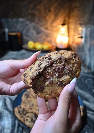 A picture of Chocolate Chip Cookies.