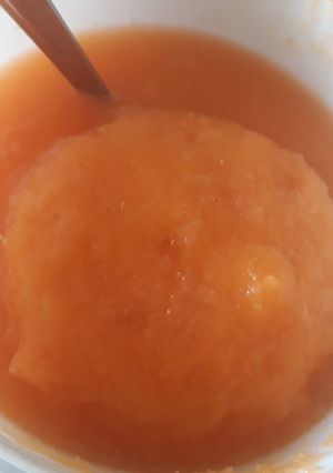 A picture of Carrot and pineapple smootie.