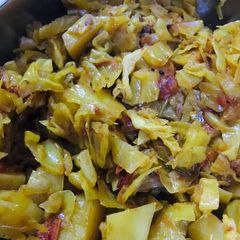 A picture of Aloo gobhi.
