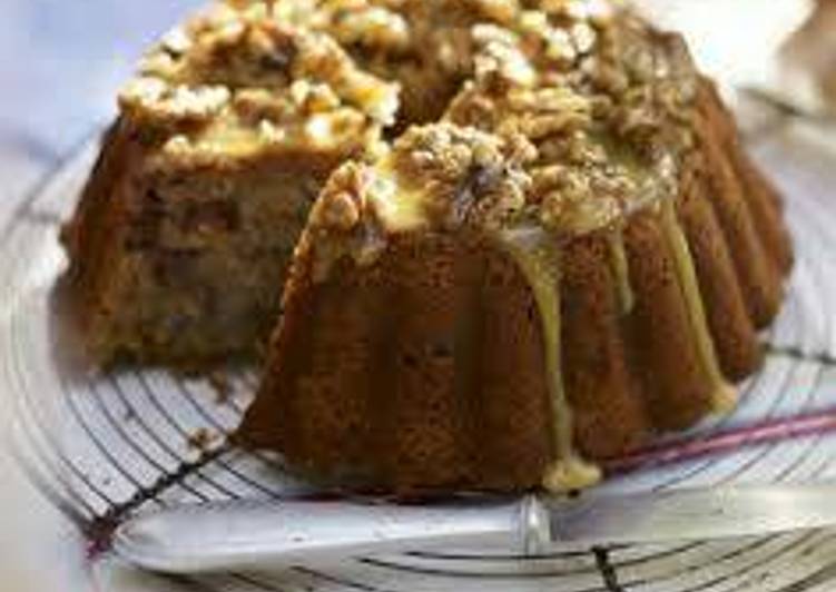 Honey nuts cake