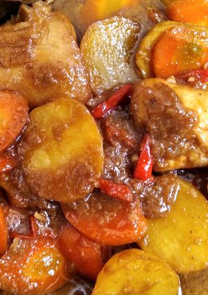 Foto resep Semur Kentang Wortel Kaldu Ayam