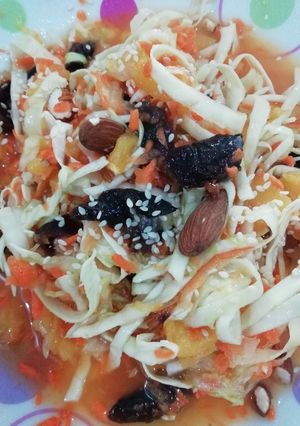 Una foto de Ensalada 🥗 dulce con piña 🍍 ¿Qué hago con ésta piña? Parte 3🤣