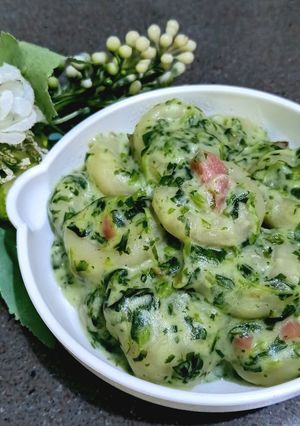Foto resep Pasta Kentang Saus Bayam Carbonara "Low Budget"