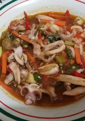 Foto resep Cumi tumis asam pedas