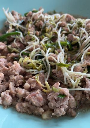 รูปของ ผัดถั่วงอกหมูสับ