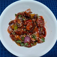 A picture of Mongolian Chicken.